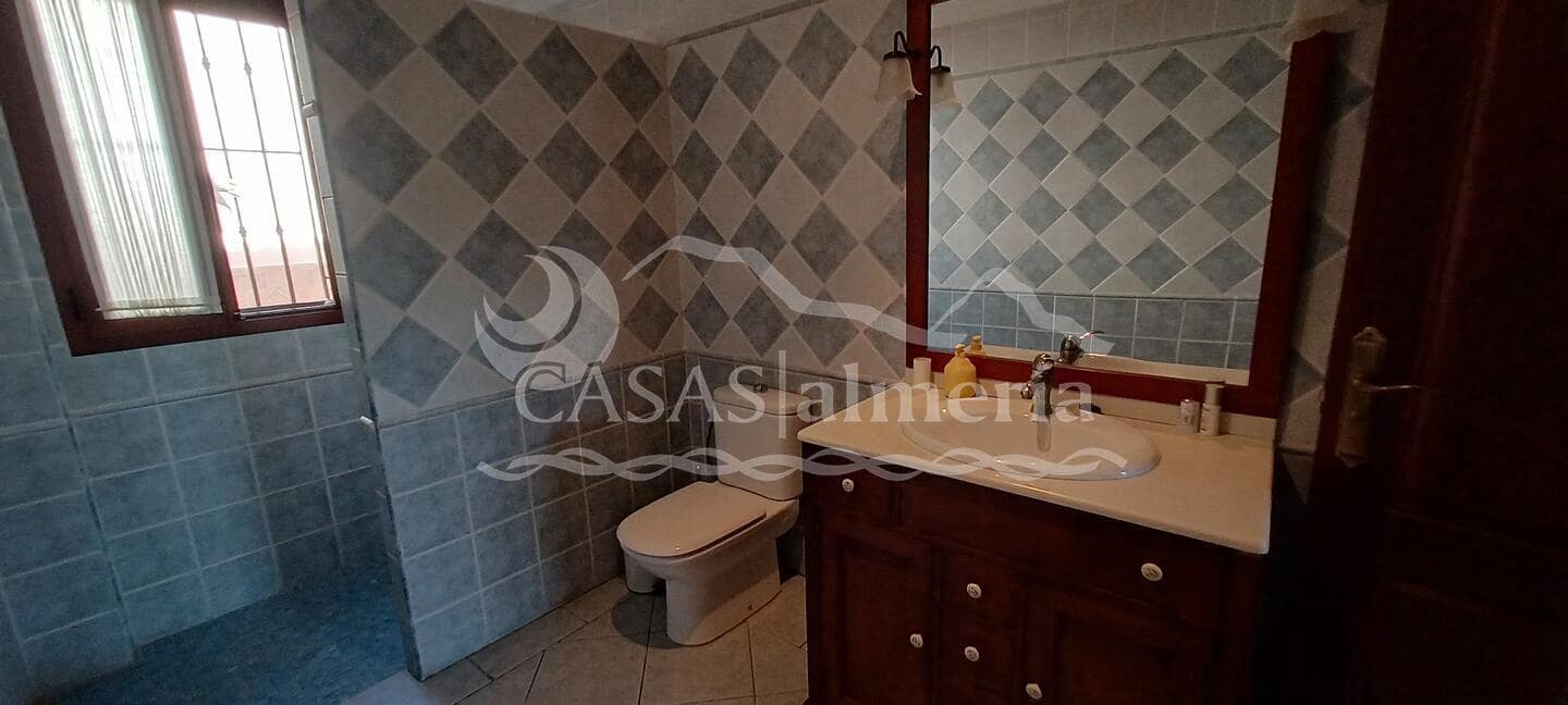 4 soverom Villa til salgs i Gonar med garasje - € 219 000 (Ref: 8431231)