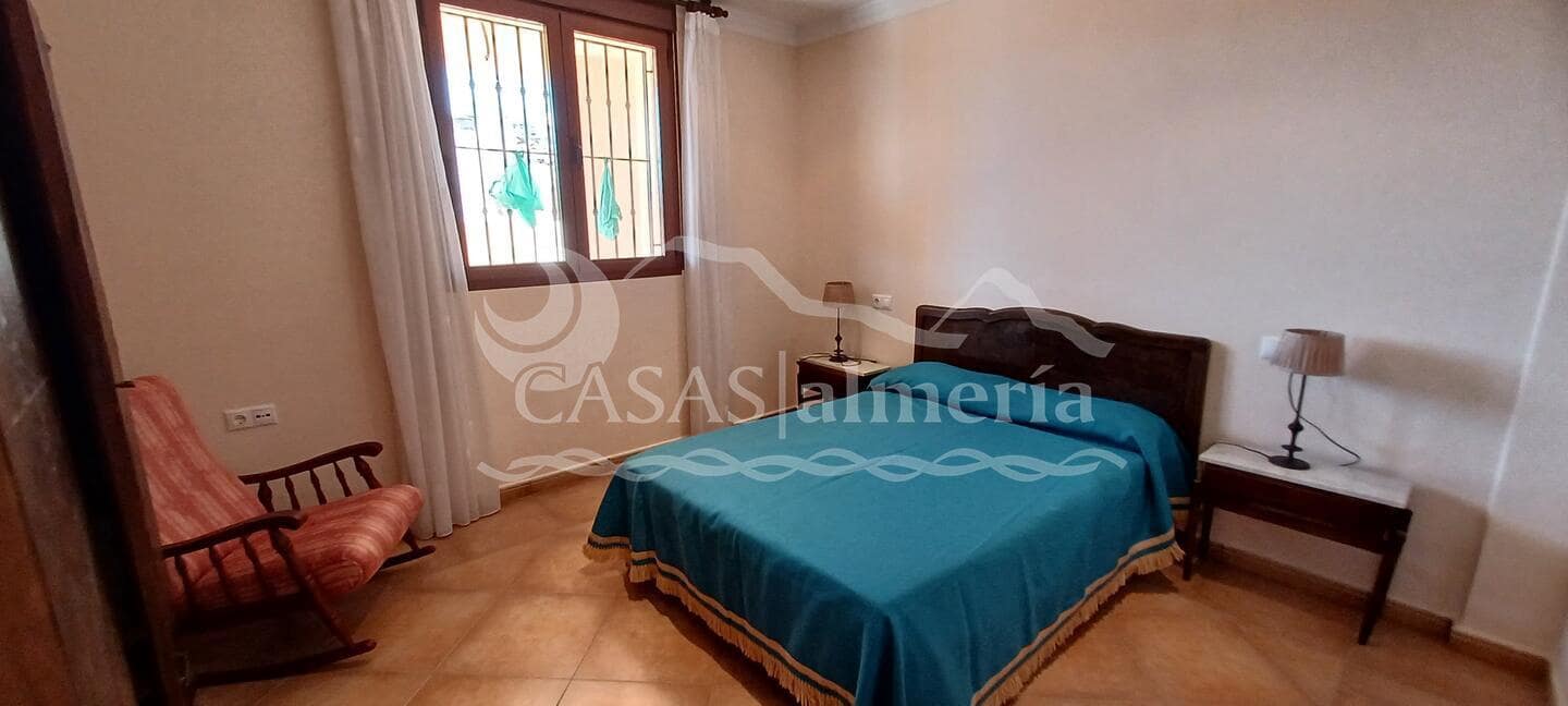 4 soverom Villa til salgs i Gonar med garasje - € 219 000 (Ref: 8431231)