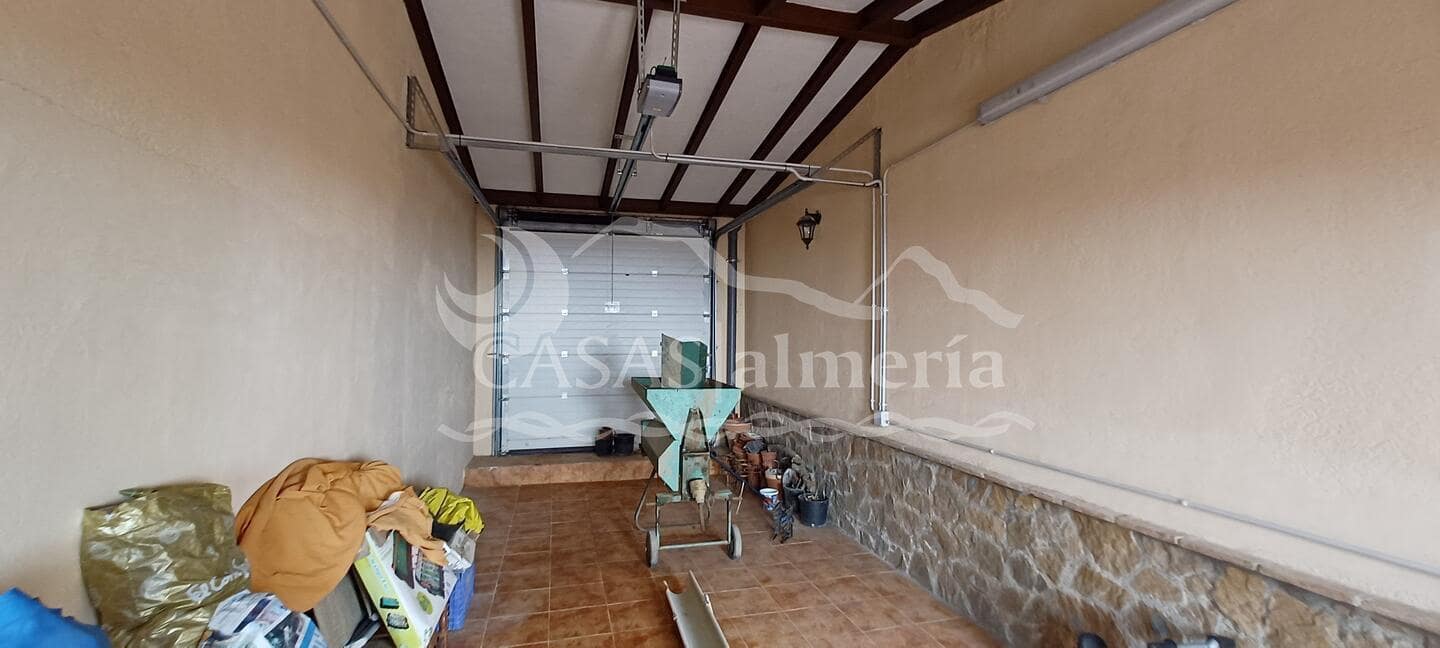 4 soverom Villa til salgs i Gonar med garasje - € 219 000 (Ref: 8431231)