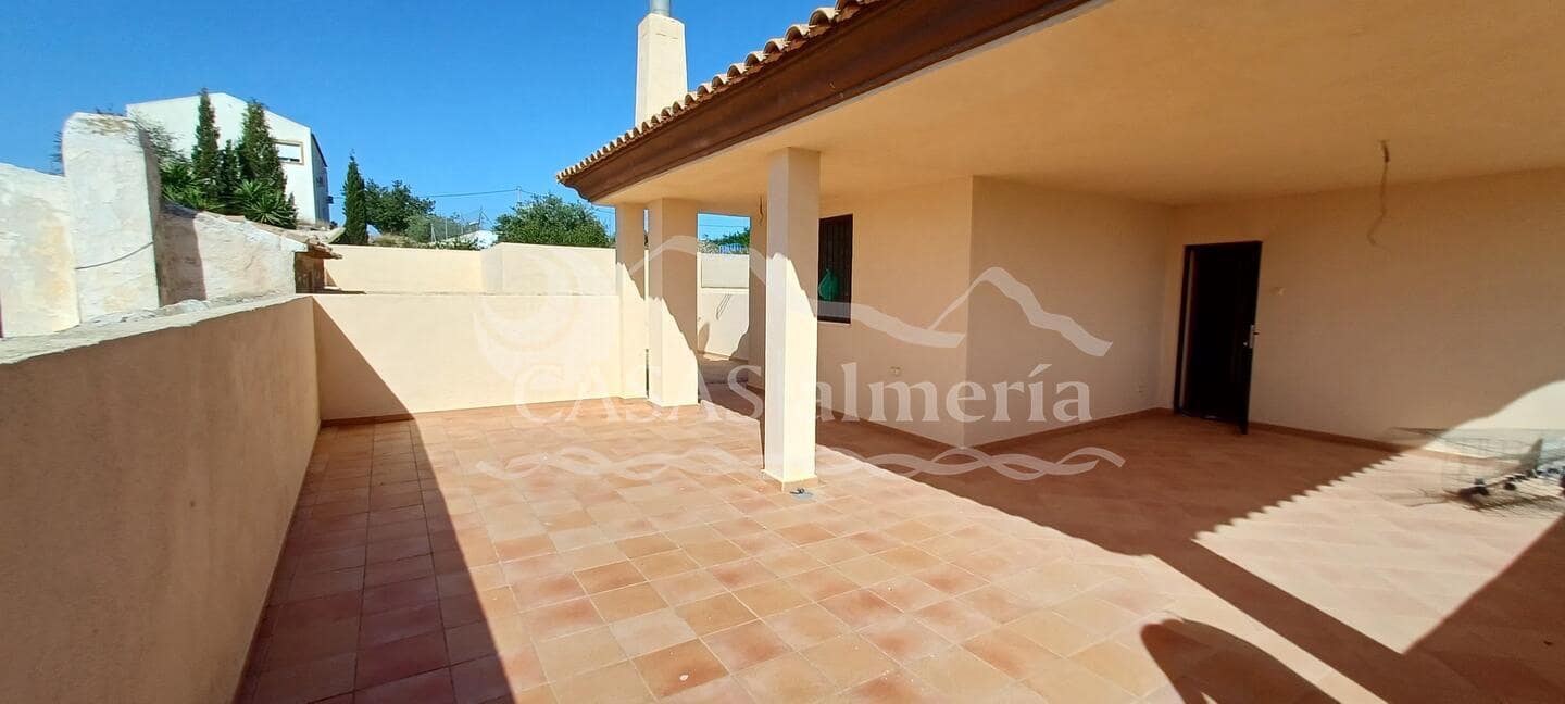 4 soverom Villa til salgs i Gonar med garasje - € 219 000 (Ref: 8431231)