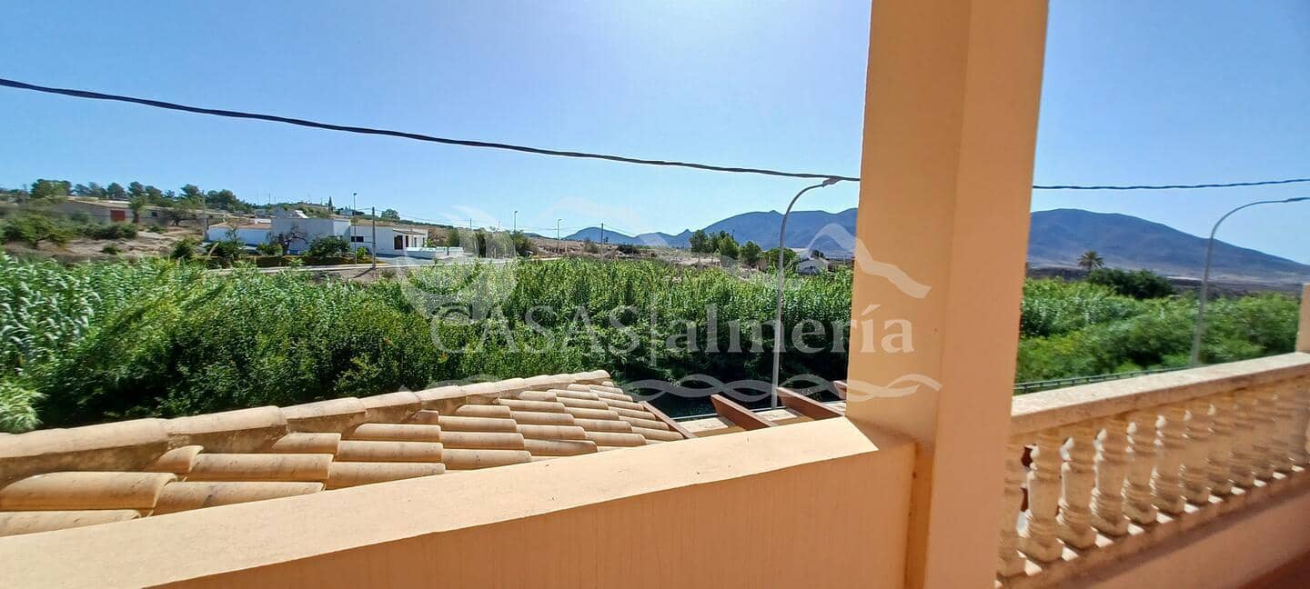 4 soverom Villa til salgs i Gonar med garasje - € 219 000 (Ref: 8431231)