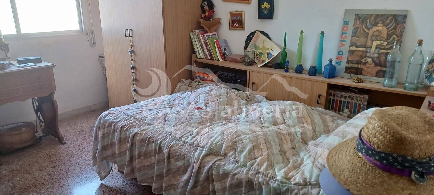 4 soveværelse Lejlighed til salg i Velez-Rubio - € 53.000 (Ref: 8580574)