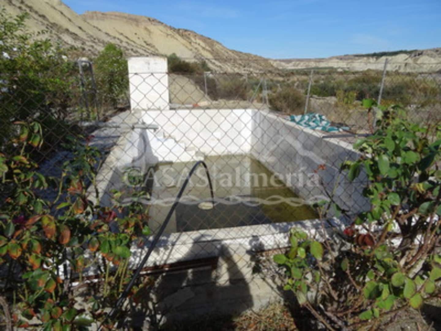 1 soveværelse Erhverv til salg i Huercal-Overa - € 58.000 (Ref: 8750657)