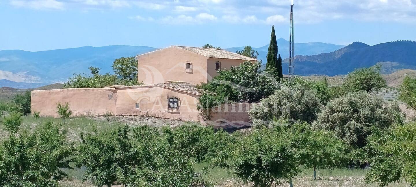 4 soveværelse Finca/Landehus til salg i Oria med swimmingpool - € 150.000 (Ref: 9022250)