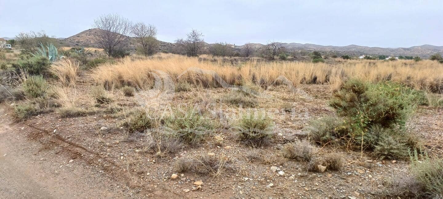 Ubebygd land til salgs i Urcal - € 7 000 (Ref: 9360503)