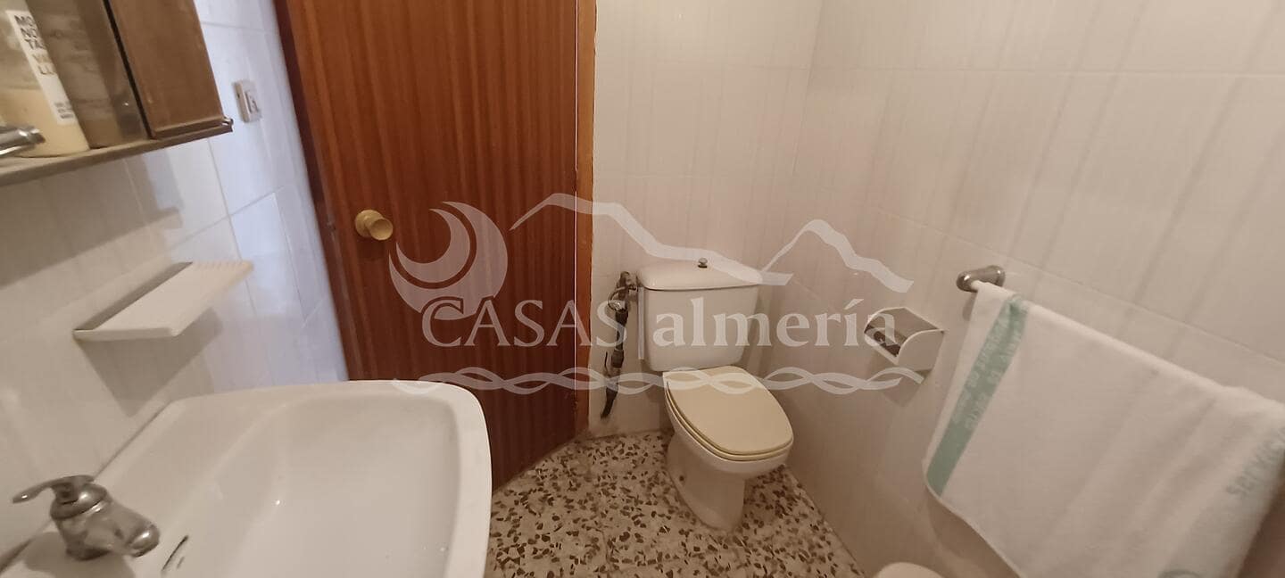 4 makuuhuone Maalaistalo myytävänä paikassa Los Pardos mukana 
autotalli - 70 000 € (Ref: 9372336)