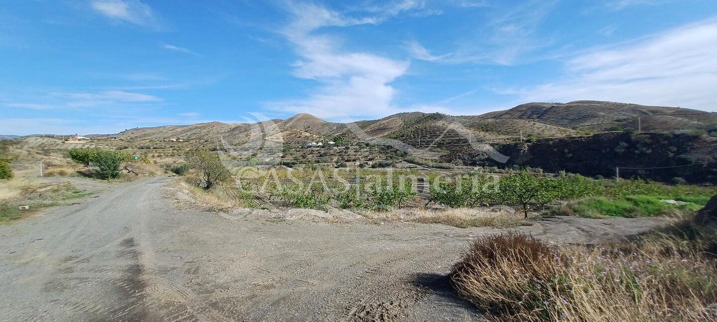 4 makuuhuone Maalaistalo myytävänä paikassa Los Pardos mukana 
autotalli - 70 000 € (Ref: 9372336)