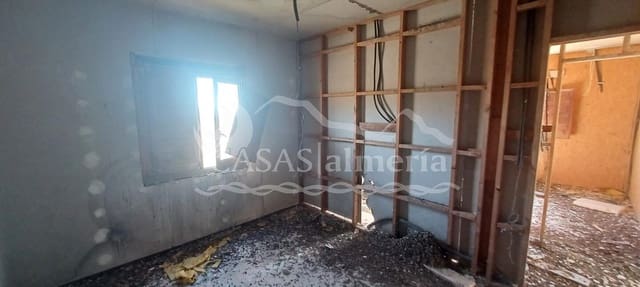 Villa in vendita in Vélez-Rubio - 54.900 € (Rif: 9618479)