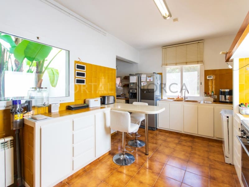 6 soveværelse Finca/Landehus til salg i Es Mercadal med swimmingpool garage - € 1.700.000 (Ref: 6066787)