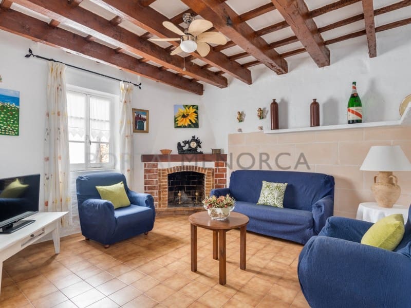 5 soveværelse Finca/Landehus til salg i Trebaluger med swimmingpool - € 995.000 (Ref: 6881528)