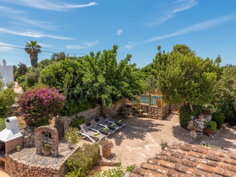 5 soveværelse Finca/Landehus til salg i Trebaluger med swimmingpool - € 995.000 (Ref: 6881528)