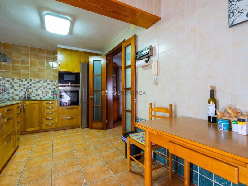 7 makuuhuone Maalaistalo myytävänä paikassa Trebaluger - 850 000 € (Ref: 6947574)