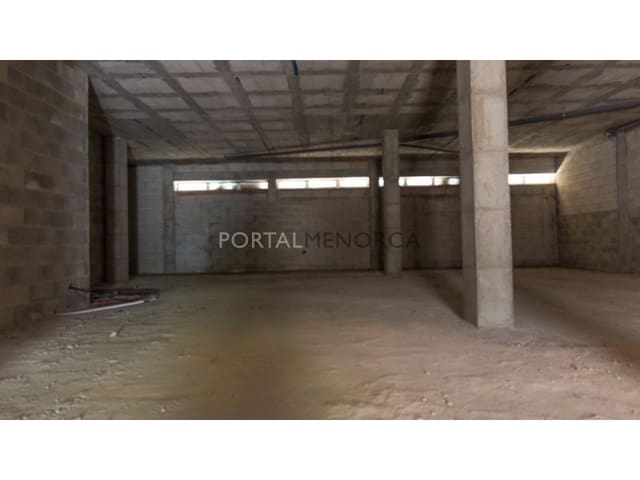 Kaupallinen myytävänä paikassa Mahón / Maó - 250 000 € (Ref: 6987204)