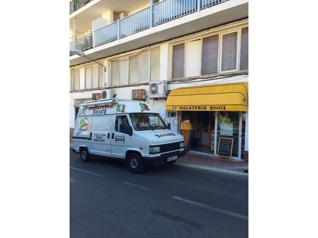 Commercial for sale in Es Castell - € 300,000 (Ref: 6987223)