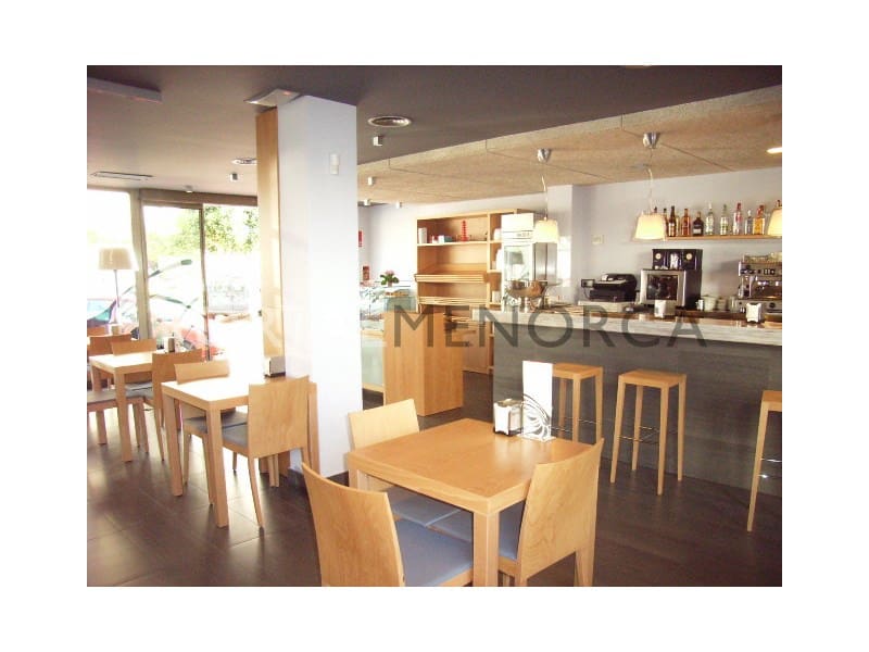 Erhverv til salg i Mahon / Mao - € 350.000 (Ref: 6987294)