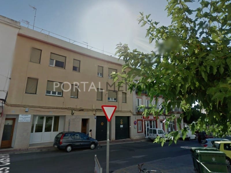 Erhverv til salg i Mahon / Mao - € 420.000 (Ref: 6987295)