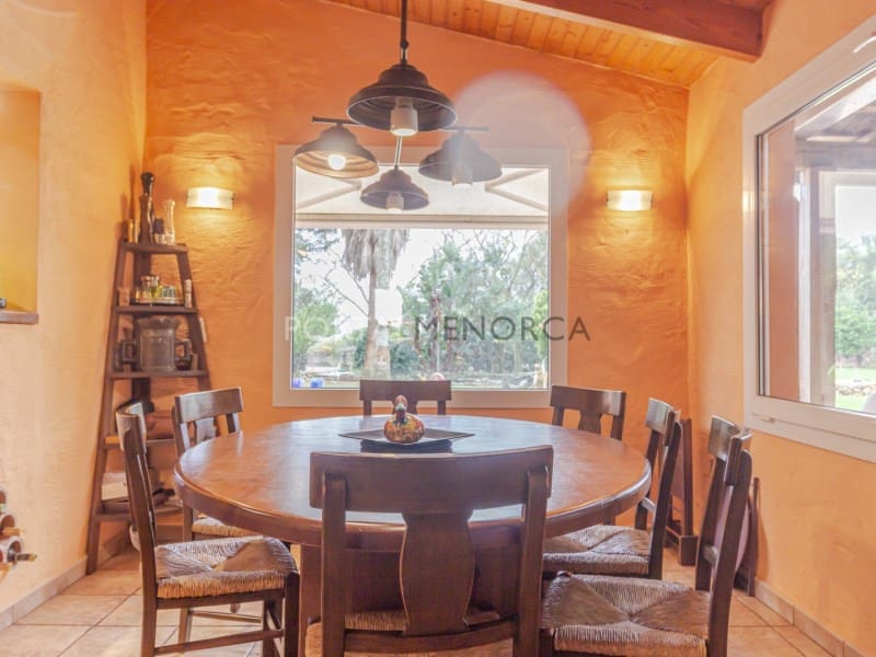 6 soveværelse Finca/Landehus til salg i Llucmacanes med swimmingpool - € 1.450.000 (Ref: 6988490)