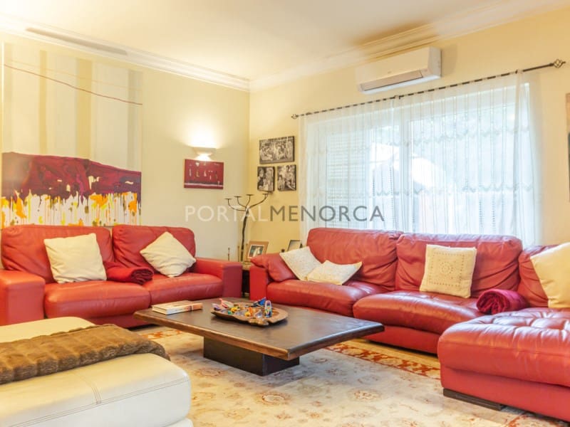 6 soveværelse Finca/Landehus til salg i Llucmacanes med swimmingpool - € 1.450.000 (Ref: 6988490)