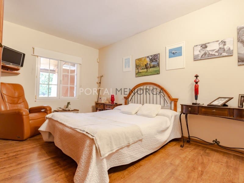 6 soveværelse Finca/Landehus til salg i Llucmacanes med swimmingpool - € 1.450.000 (Ref: 6988490)