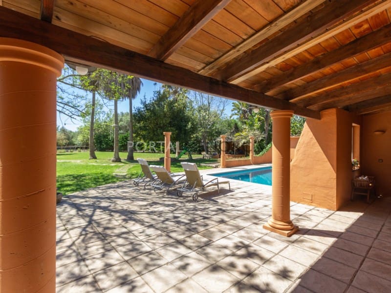 6 soveværelse Finca/Landehus til salg i Llucmacanes med swimmingpool - € 1.450.000 (Ref: 6988490)