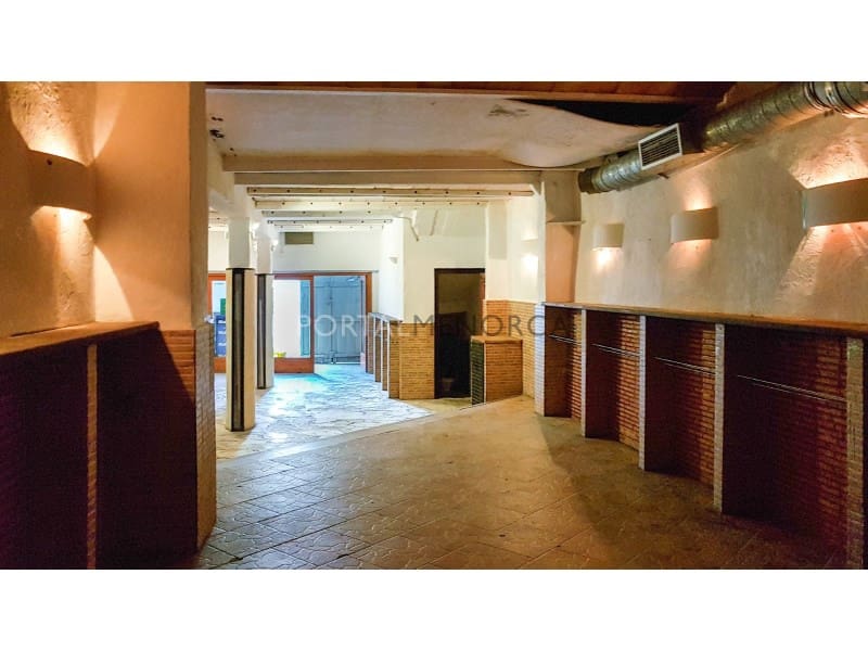 Erhverv til salg i Mahon / Mao - € 532.000 (Ref: 6988497)