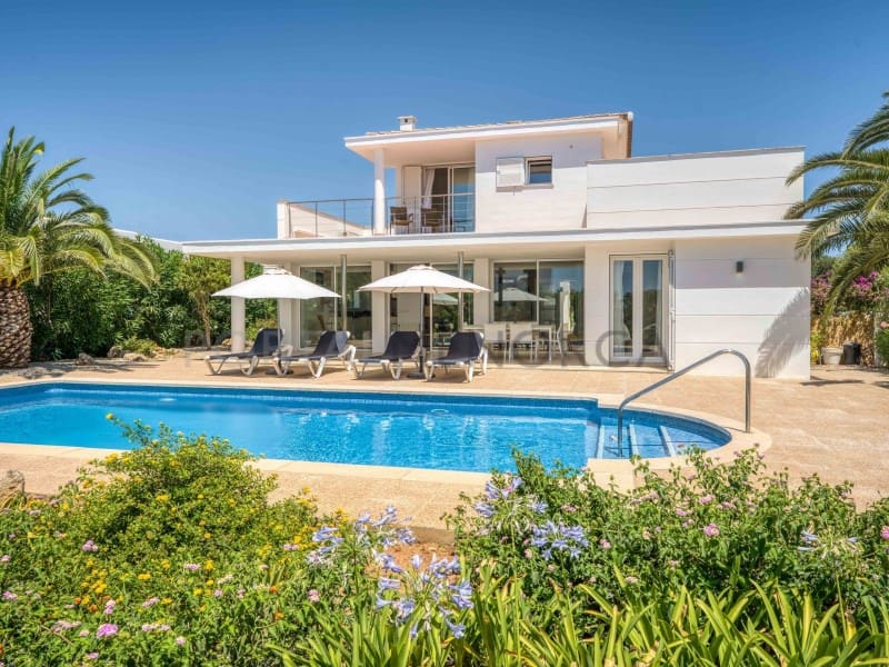 4 bedroom Villa for sale in Mahon / Mao with pool garage - € 895,000 (Ref: 7009969)
