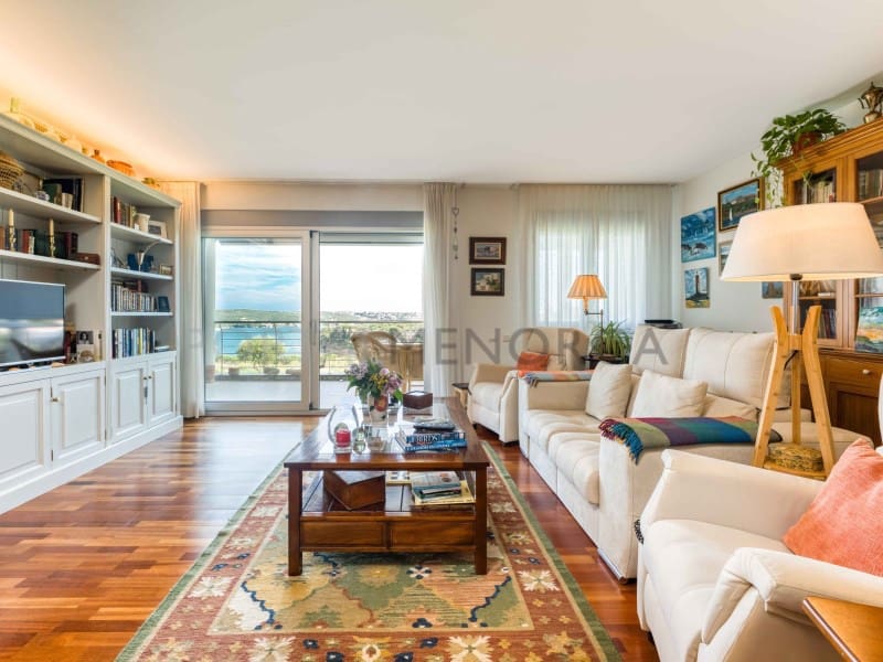 4 makuuhuone Asunto myytävänä paikassa Mahon / Mao - 890 000 € (Ref: 7167211)