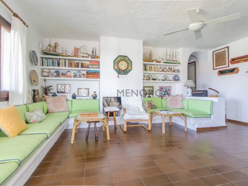 6 soveværelse Villa til salg i Binibeca med swimmingpool - € 1.350.000 (Ref: 7775866)