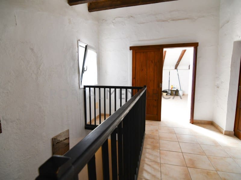 6 camera da letto Casa in vendita in Es Castell con garage - 520.000 € (Rif: 8017781)