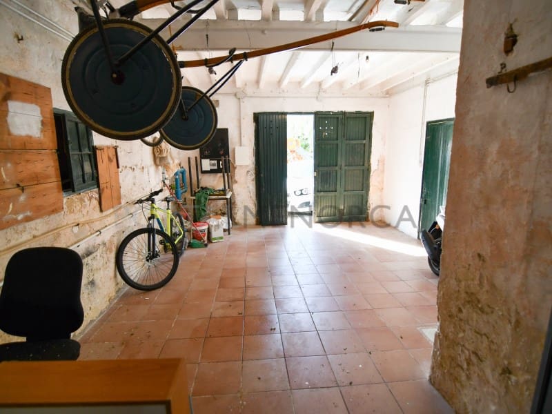 6 camera da letto Casa in vendita in Es Castell con garage - 520.000 € (Rif: 8017781)