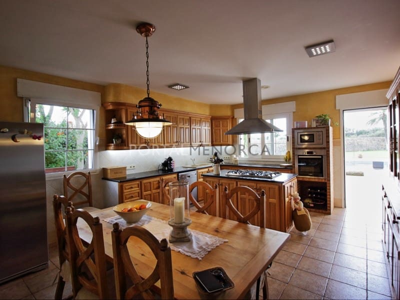 6 soveværelse Finca/Landehus til salg i Mahon / Mao - € 2.500.000 (Ref: 8093886)