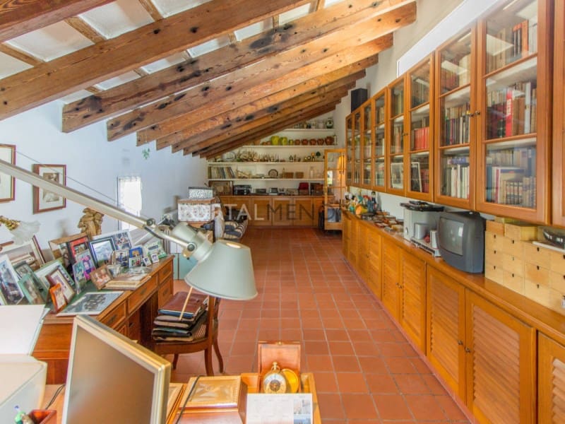 6 soveværelse Finca/Landehus til salg i Alayor / Alaior med swimmingpool garage - € 1.550.000 (Ref: 8220655)