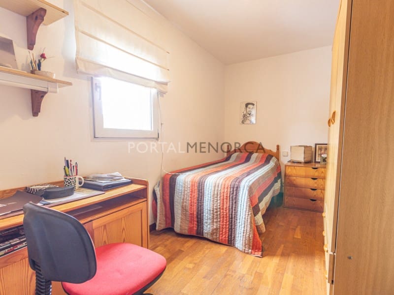 5 soveværelse Villa til salg i Es Castell med swimmingpool - € 695.000 (Ref: 8289340)