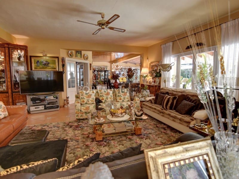 4 soveværelse Villa til salg i Mahon / Mao med swimmingpool - € 2.345.000 (Ref: 8399034)