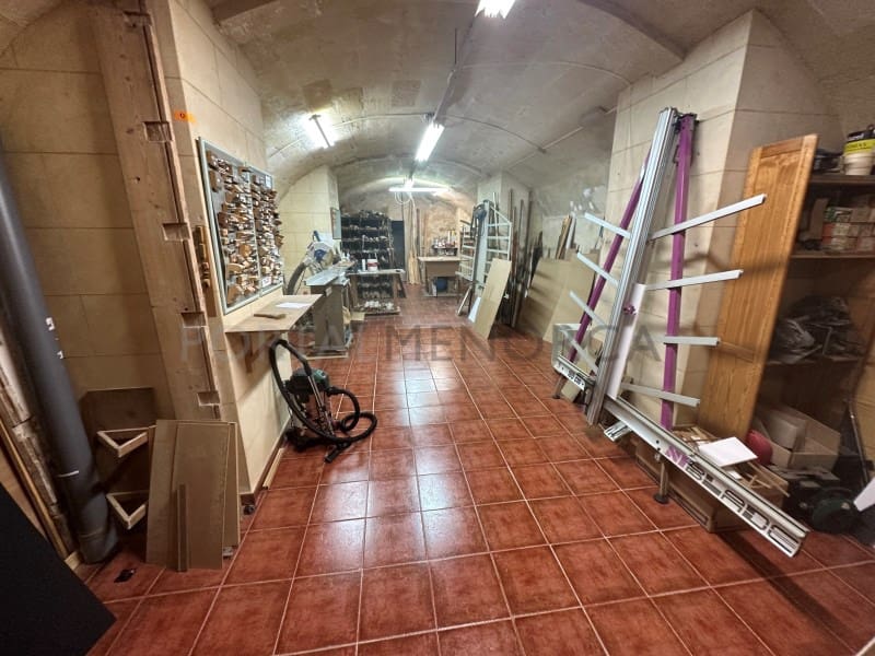 12 soverom Hus til salgs i Mahon / Mao - € 1 200 000 (Ref: 8477915)