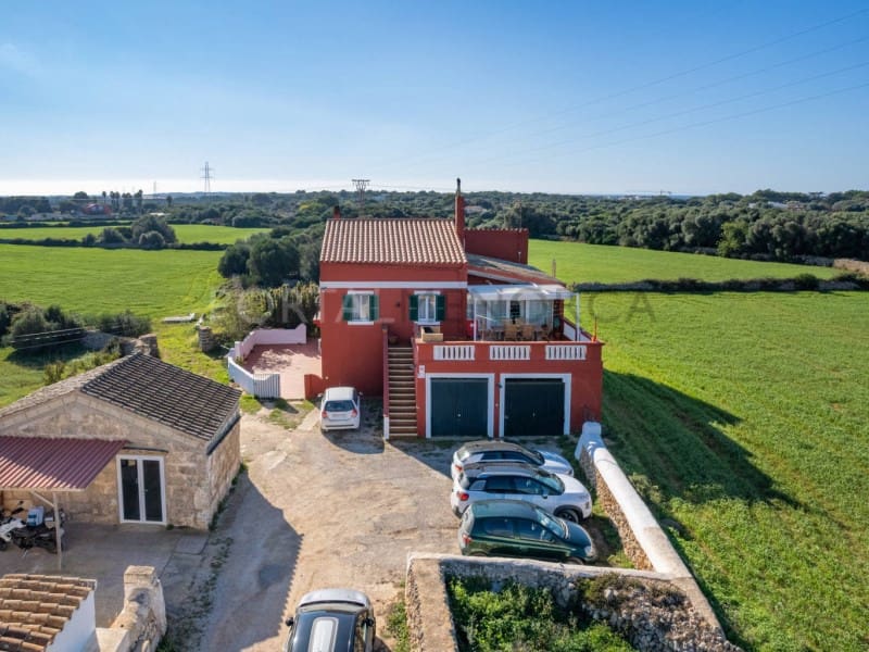 6 soveværelse Finca/Landehus til salg i Cala Blanca - € 1.450.000 (Ref: 8696687)