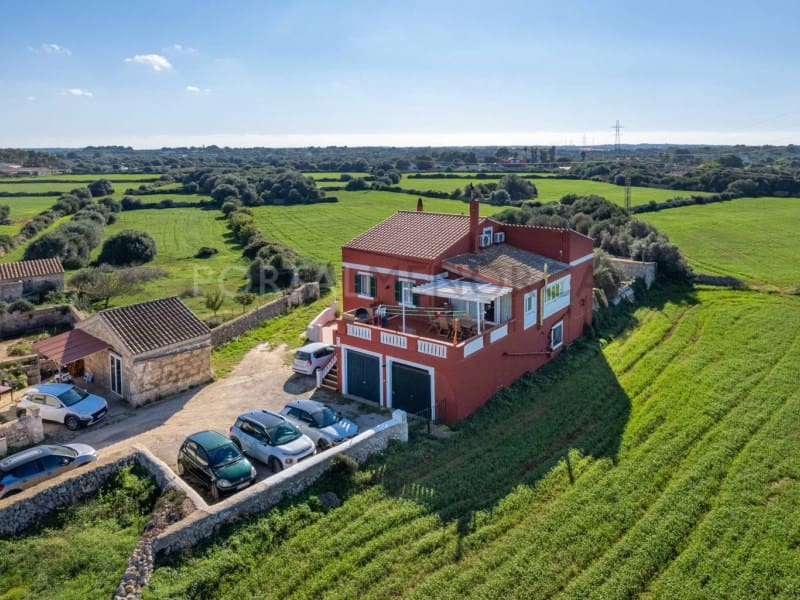 6 soveværelse Finca/Landehus til salg i Cala Blanca - € 1.450.000 (Ref: 8696687)
