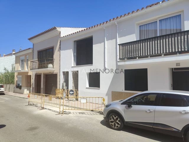 3 soveværelse Byhus til salg i San Luis / Sant Lluís - € 500.000 (Ref: 8735760)