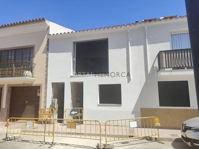3 soveværelse Byhus til salg i San Luis / Sant Lluís - € 500.000 (Ref: 8735760)