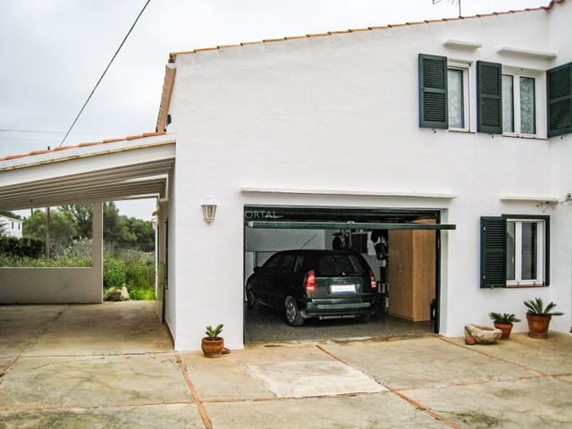 5 soveværelse Finca/Landehus til salg i Llucmaçanes, Mahón / Maó med swimmingpool garage - € 1.290.000 (Ref: 8792931)