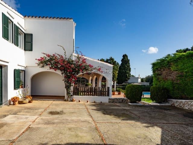 5 soveværelse Finca/Landehus til salg i Llucmaçanes, Mahón / Maó med swimmingpool garage - € 1.290.000 (Ref: 8792931)