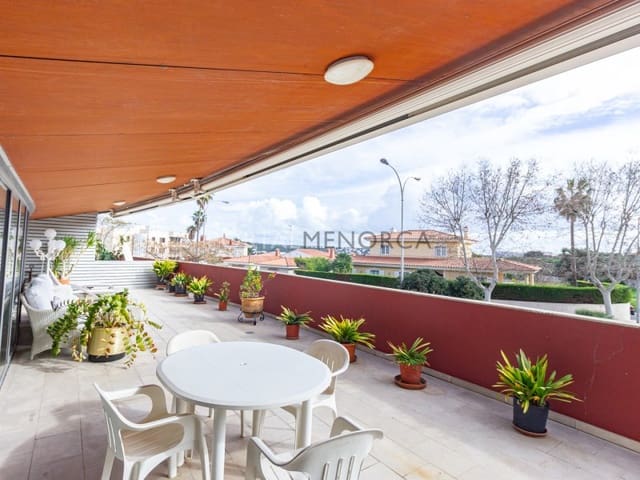 3 soveværelse Lejlighed til salg i Mahón / Maó - € 590.000 (Ref: 8816251)