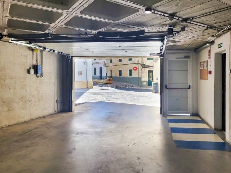 Garage til salg i Mahon / Mao - € 38.180 (Ref: 8881854)