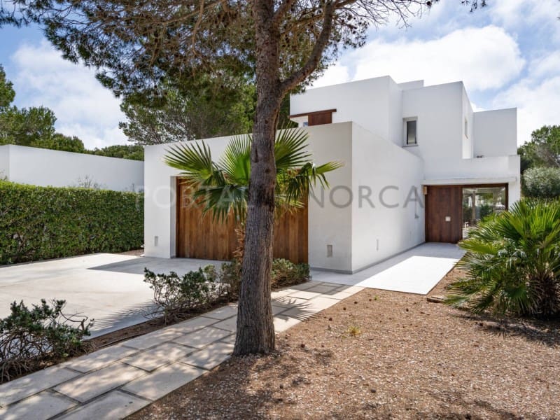 4 soveværelse Villa til salg i Cala Morell med swimmingpool garage - € 1.650.000 (Ref: 8924191)