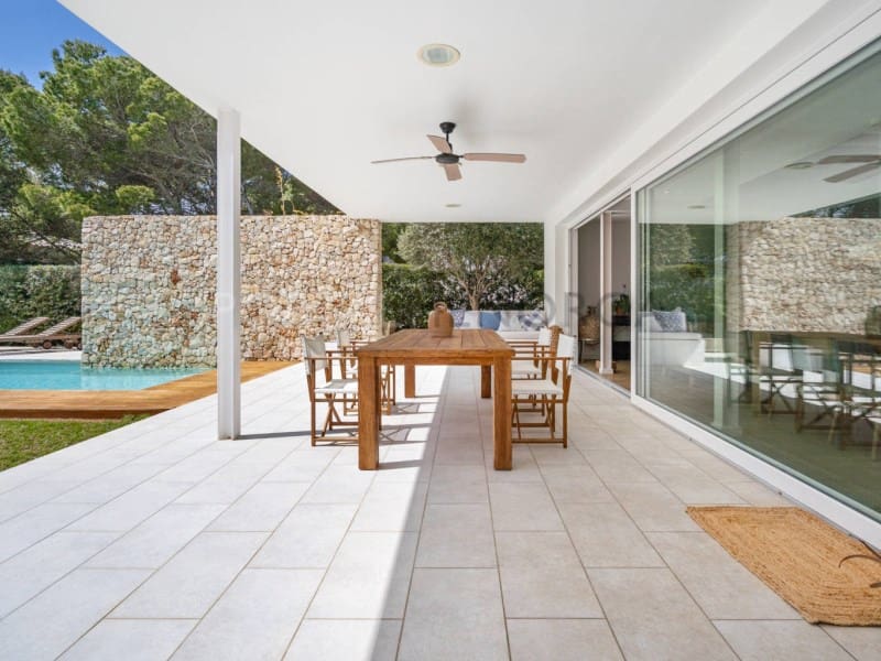 4 soveværelse Villa til salg i Cala Morell med swimmingpool garage - € 1.650.000 (Ref: 8924191)