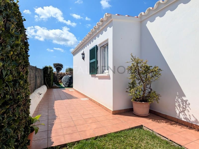 2 slaapkamer Villa te koop in Cala Blanca - € 367.000 (Ref: 8924192)