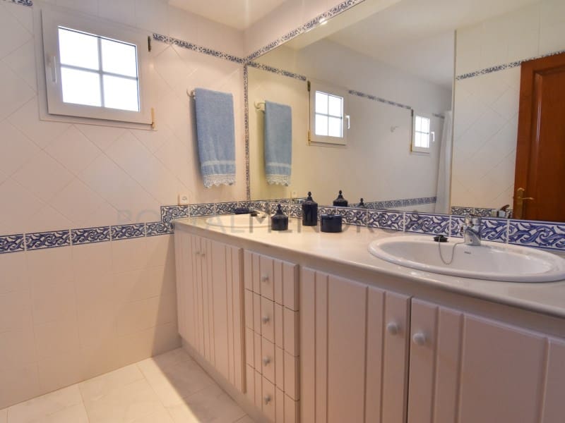 5 soveværelse Villa til salg i Mahon / Mao med swimmingpool garage - € 990.000 (Ref: 8952768)