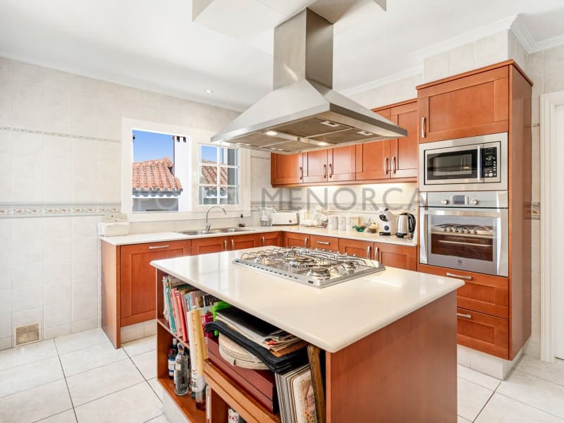 4 soveværelse Villa til salg i Es Mercadal med swimmingpool garage - € 830.000 (Ref: 8957923)