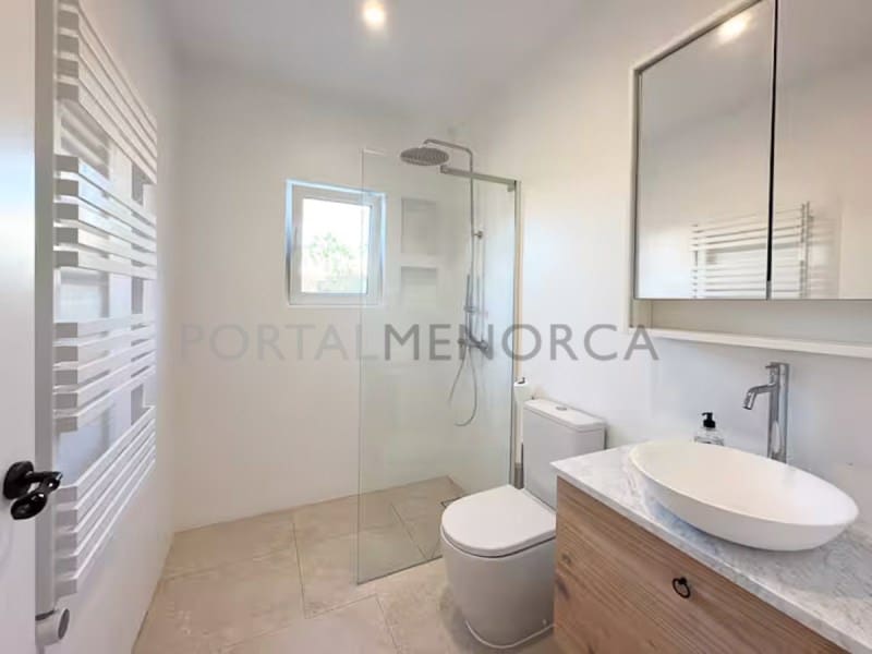 4 soveværelse Villa til salg i Mahon / Mao med swimmingpool - € 850.000 (Ref: 8957924)