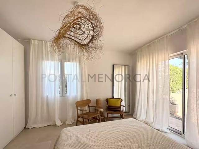 Chalet de 4 habitaciones en Es Canutells, Mahón / Maó en venta con piscina - 899.000 € (Ref: 8957924)
